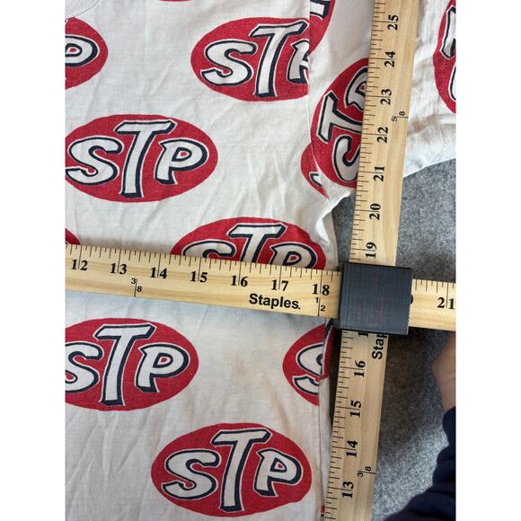 Vintage 60s STP All Over Print T Shirt Mens Small White Red Retro Graphic AOP - Picture 7 of 7